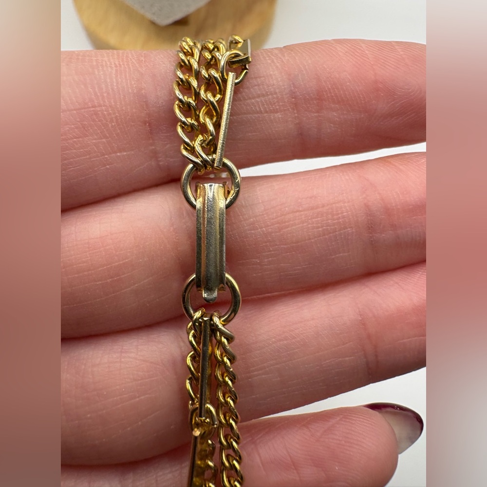 [SOLD] Vintage Gold Tone Multi Color Rhinestone Maltese Cross Pendant Necklace - Picture 8 of 9